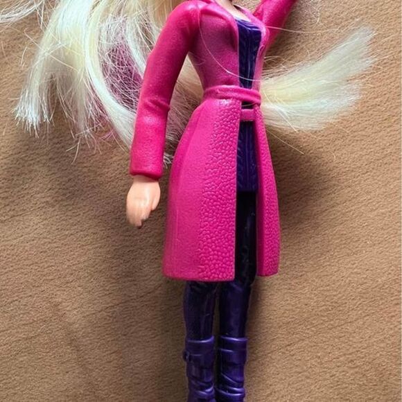 2016 - McDonald's Happy Meal Toy - "Barbie Spy Squad" - #1 Agent Barbie - Open - Picture 3 of 6